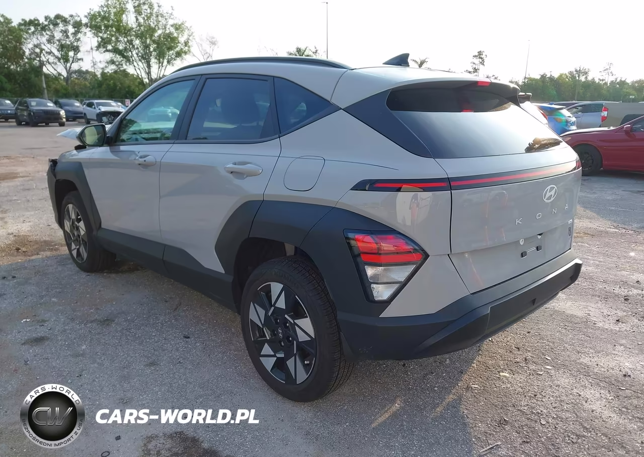 2025 Hyundai Kona Sel VIN:KM8HBCABXSU324448 - 3