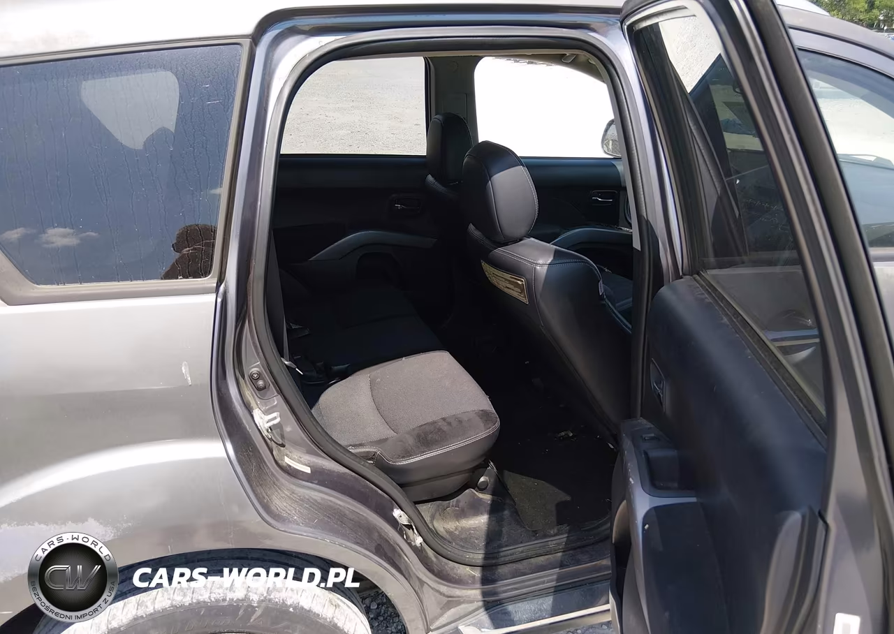 2009 Mitsubishi Outlander Xls VIN:JA4MT41X79Z007090 - 8