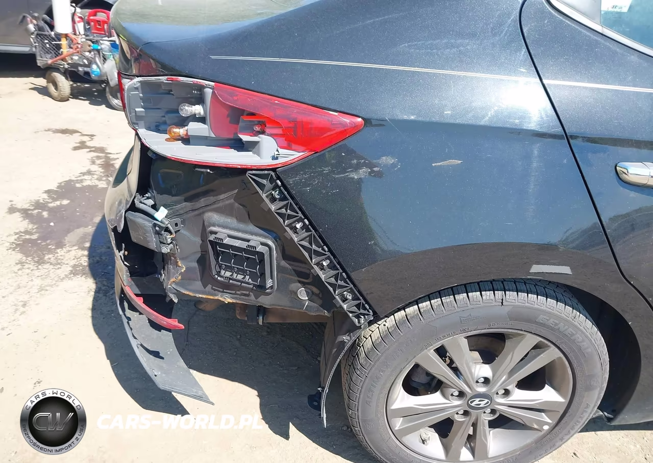 2018 Hyundai Elantra Sel VIN:5NPD84LF7JH232827 - 20