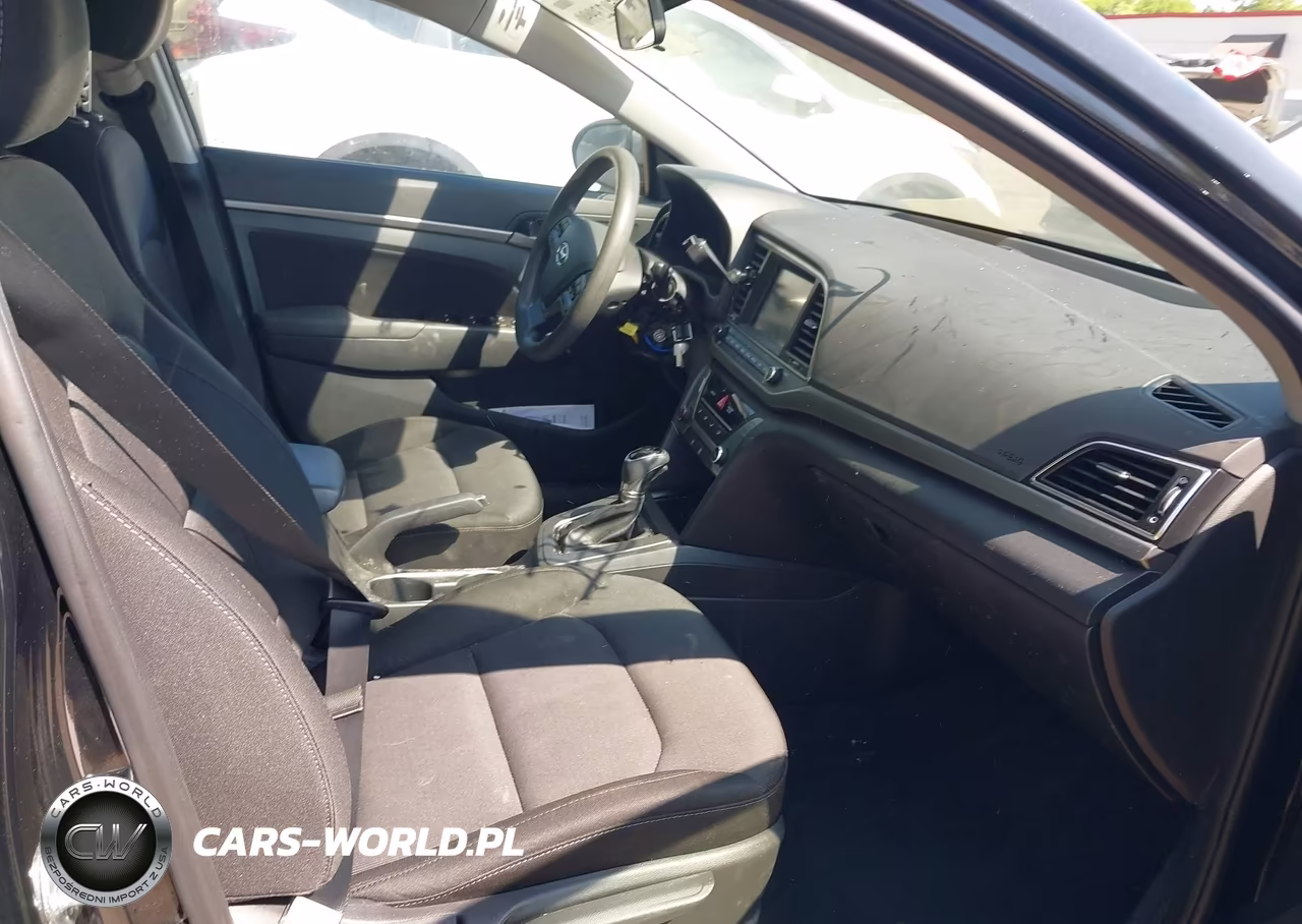 2018 Hyundai Elantra Sel VIN:5NPD84LF7JH232827 - 5