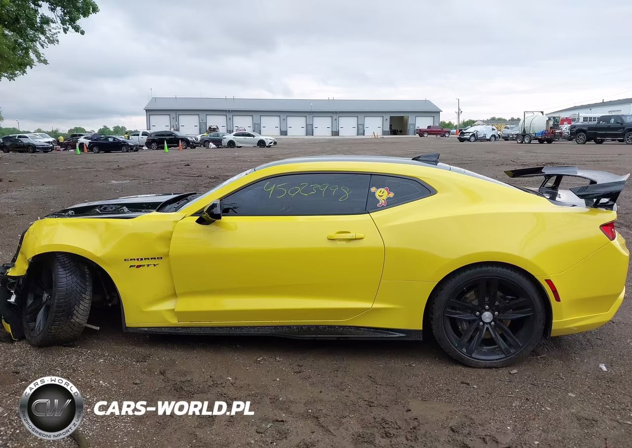 2017 Chevrolet Camaro 2Ss VIN:1G1FG1R72H0107941 - 14