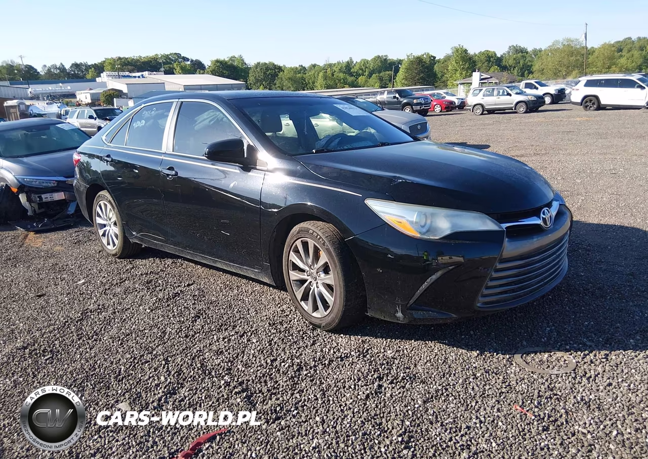 2015 Toyota Camry Xle – zdjęcie 1 z 17
