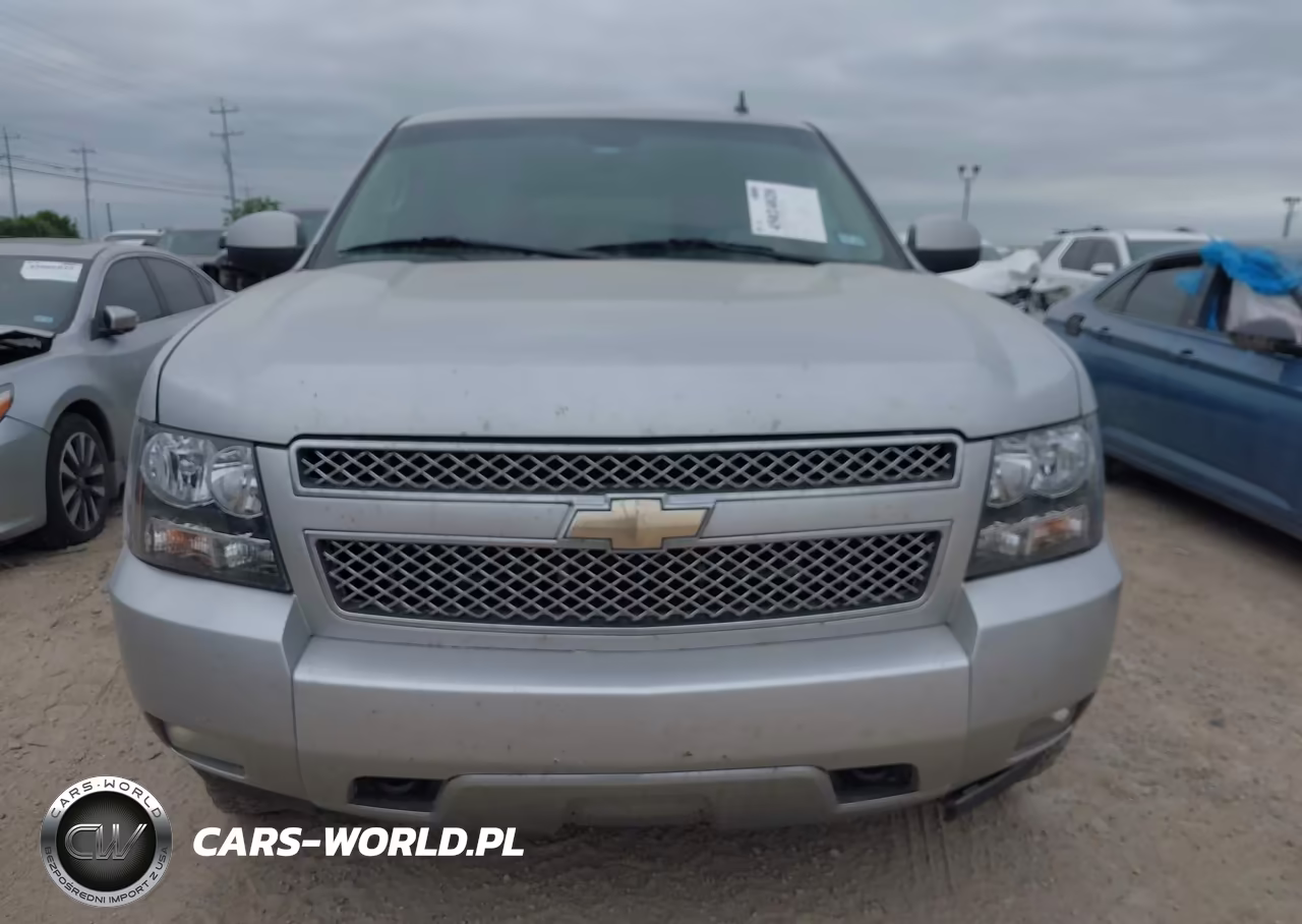 2011 Chevrolet Suburban 1500 Lt1 VIN:1GNSKJE35BR223104 - 12