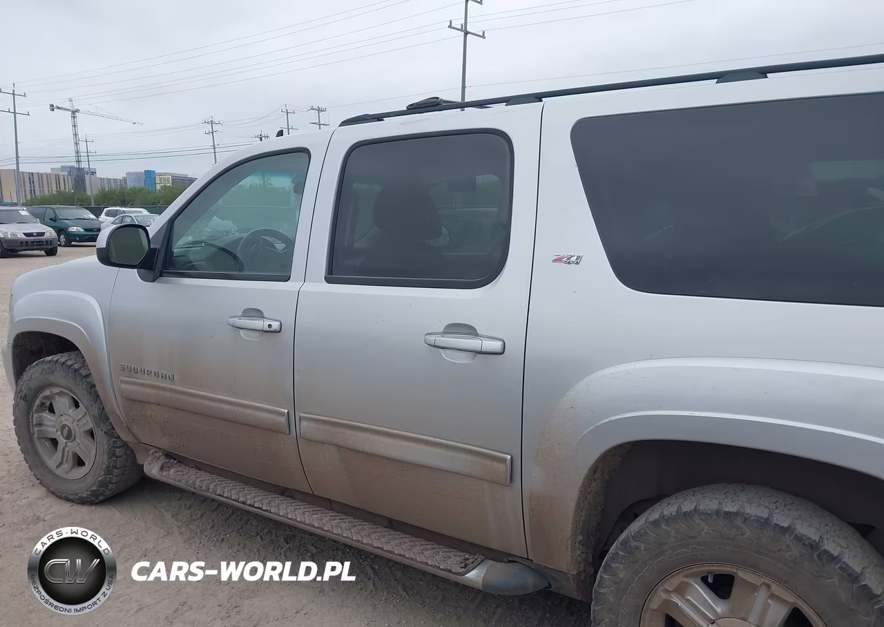 2011 Chevrolet Suburban 1500 Lt1 VIN:1GNSKJE35BR223104 - 14