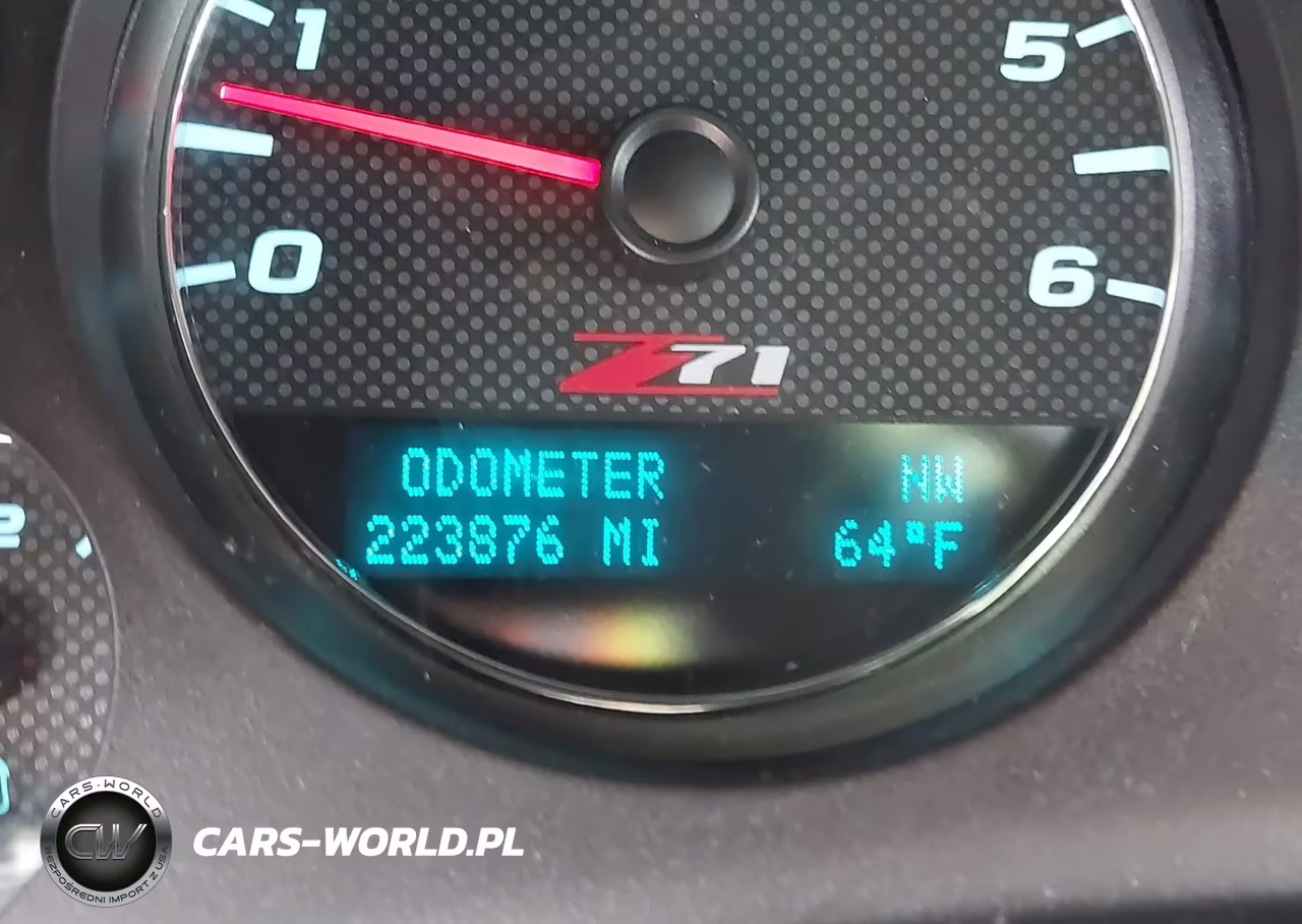 2011 Chevrolet Suburban 1500 Lt1 VIN:1GNSKJE35BR223104 - 15
