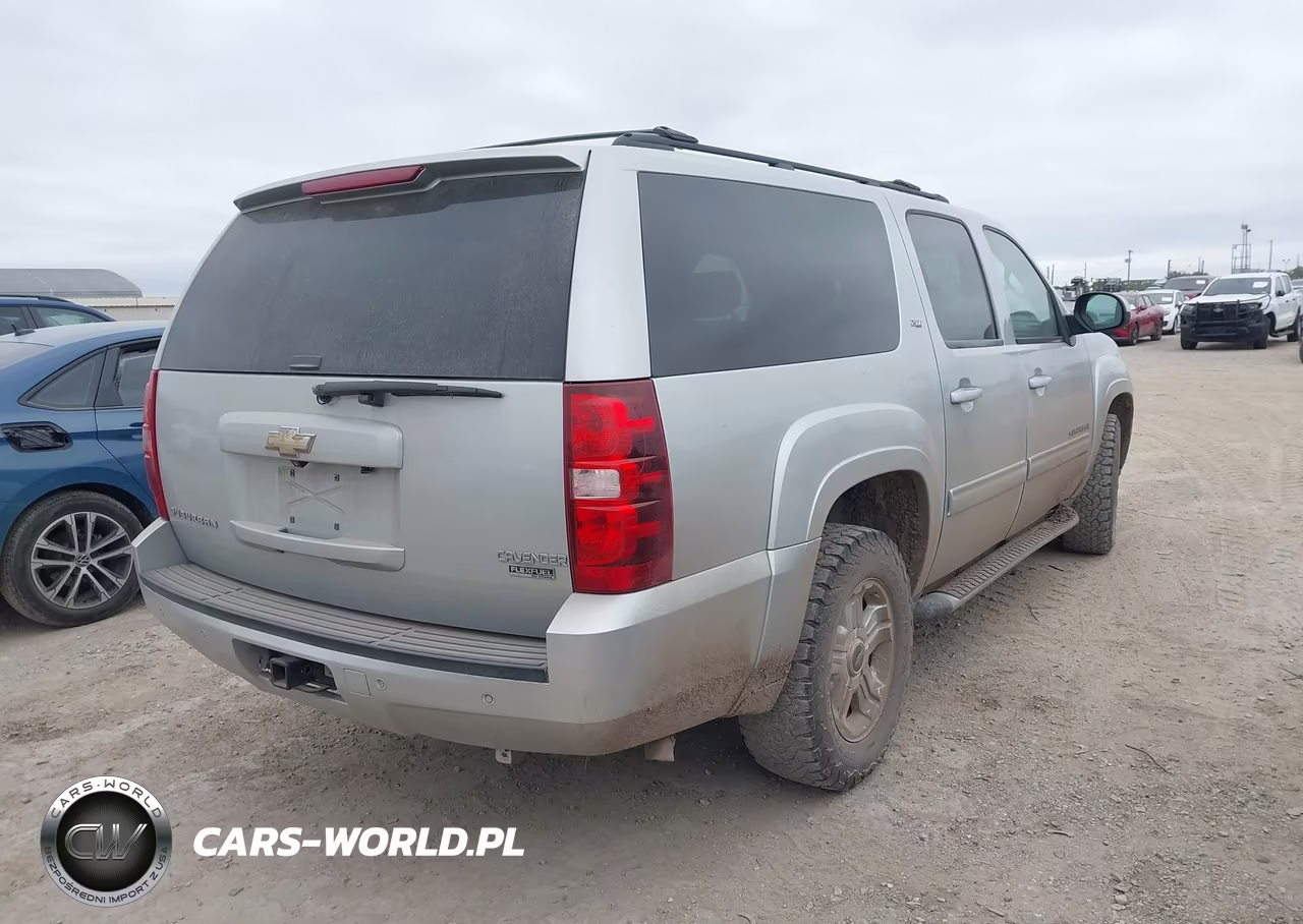 2011 Chevrolet Suburban 1500 Lt1 VIN:1GNSKJE35BR223104 - 4