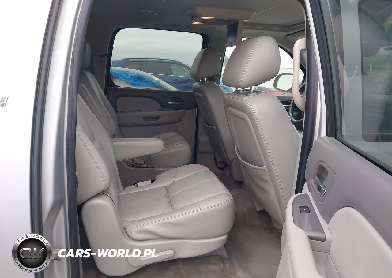 2011 Chevrolet Suburban 1500 Lt1 VIN:1GNSKJE35BR223104 - 8