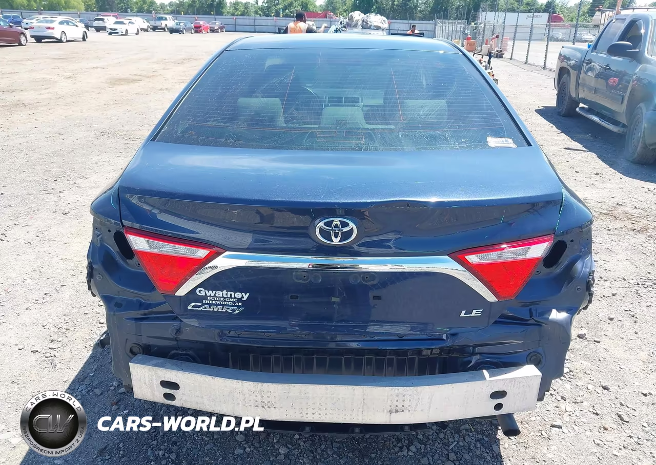 2017 Toyota Camry Le VIN:4T1BF1FK7HU770931 - 6