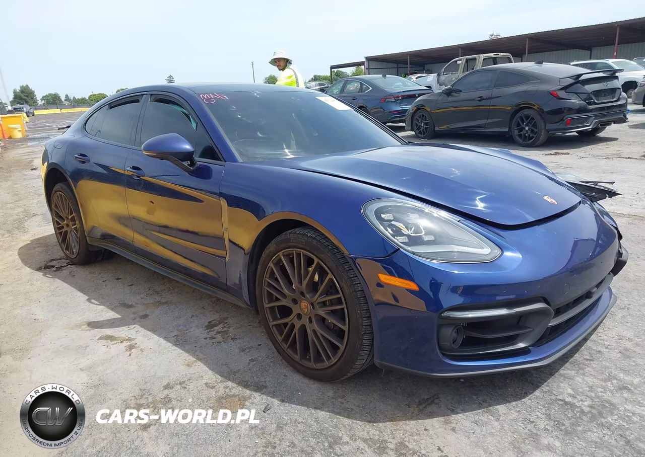 2023 Porsche Panamera 4-4 Platinum Edition-Platinum Edition – zdjęcie 1 z 15