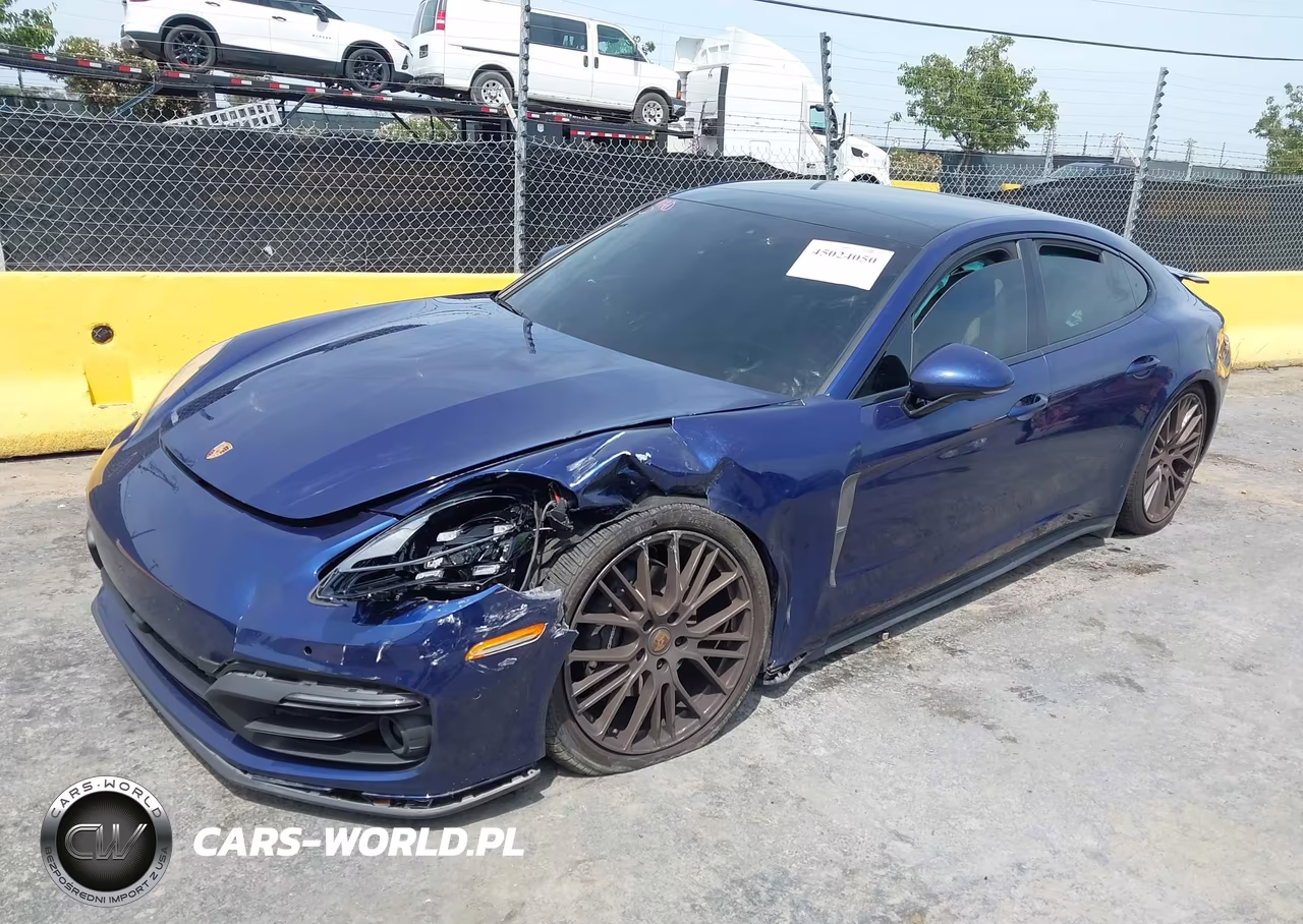 2023 Porsche Panamera 4-4 Platinum Edition-Platinum Edition VIN:WP0AJ2A75PL103044 - 2