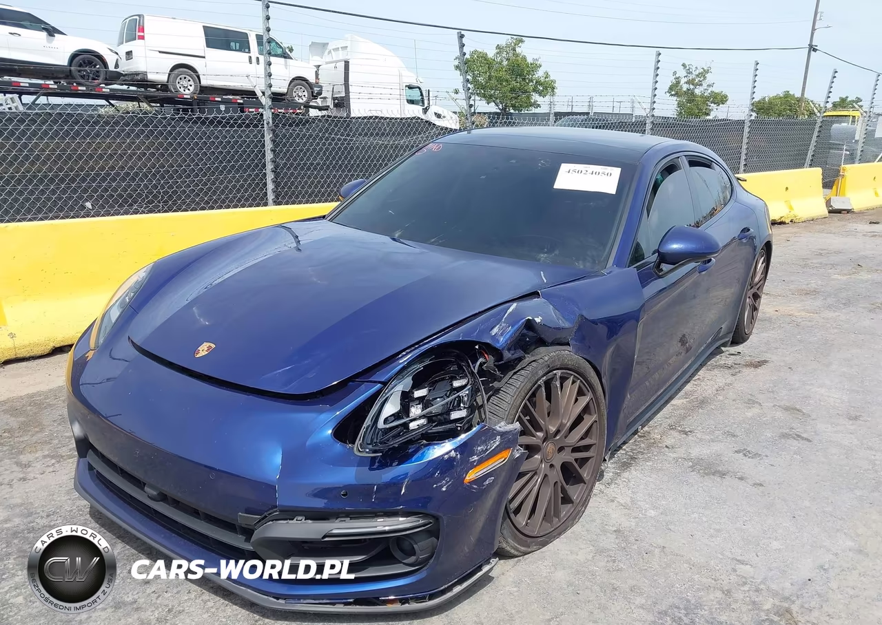 2023 Porsche Panamera 4-4 Platinum Edition-Platinum Edition VIN:WP0AJ2A75PL103044 - 6