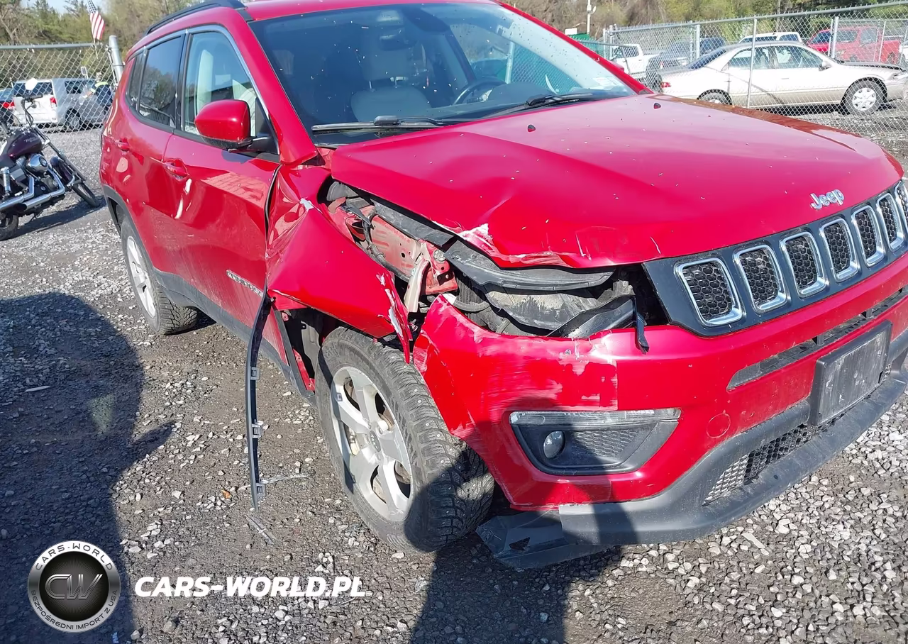 2018 Jeep Compass Latitude 4X4 VIN:3C4NJDBB2JT373408 - 6