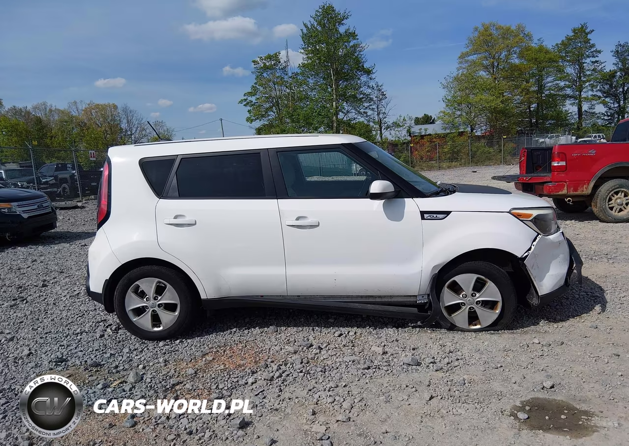 2015 Kia Soul VIN:KNDJN2A27F7174049 - 13