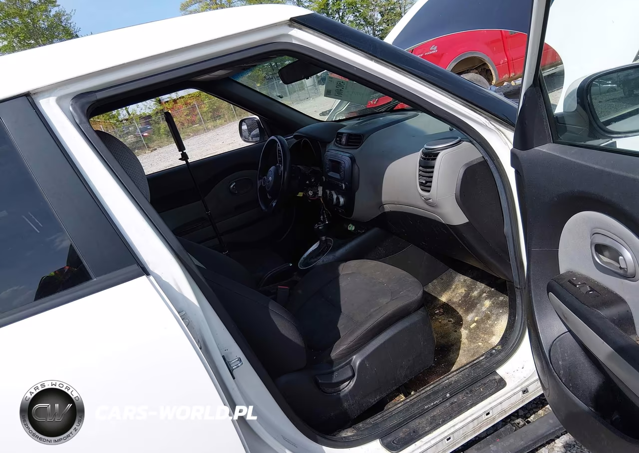 2015 Kia Soul VIN:KNDJN2A27F7174049 - 5