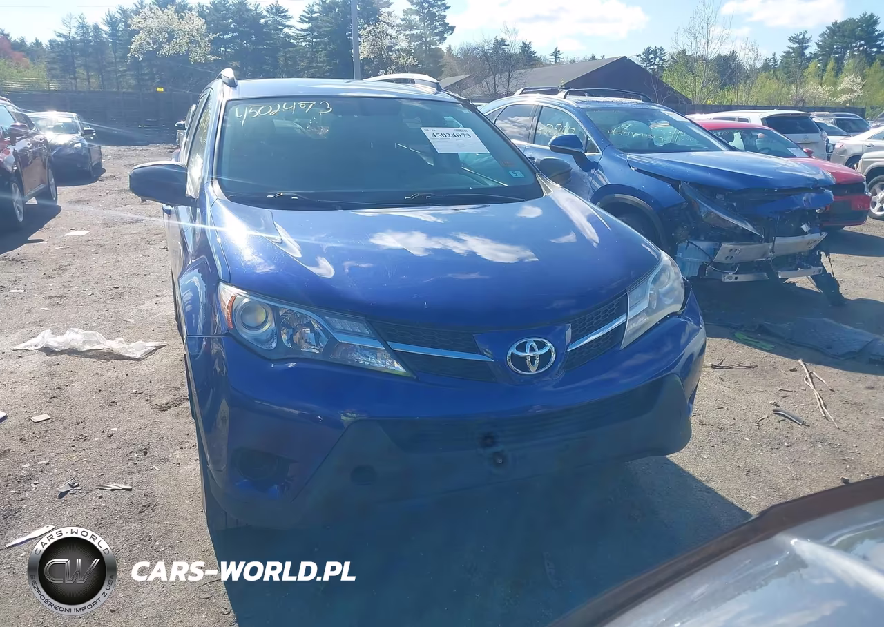 2015 Toyota Rav4 Le VIN:2T3BFREV7FW368549 - 12