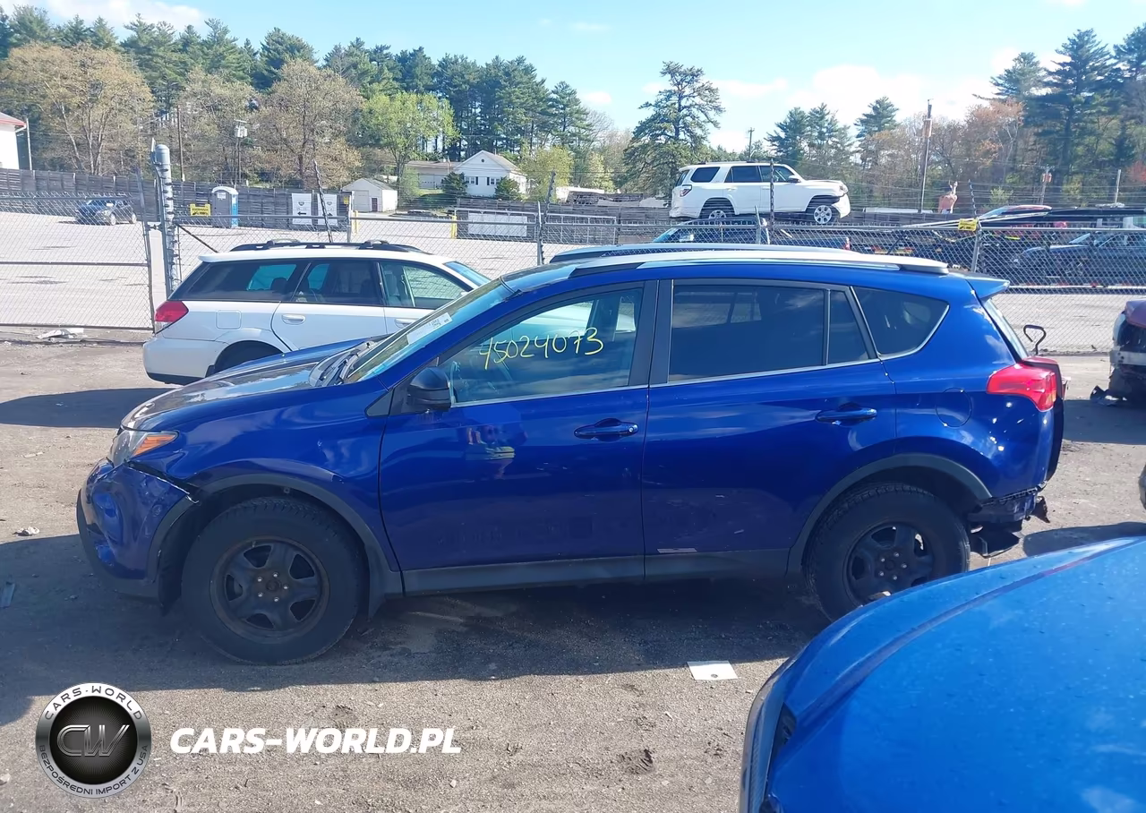 2015 Toyota Rav4 Le VIN:2T3BFREV7FW368549 - 14