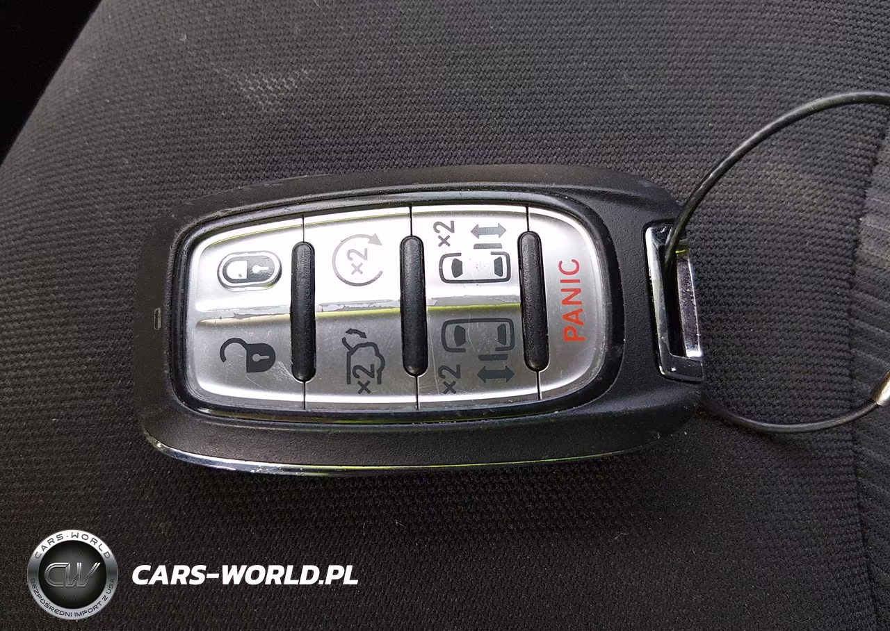 2023 Chrysler Voyager Lx VIN:2C4RC1CG8PR567277 - 11