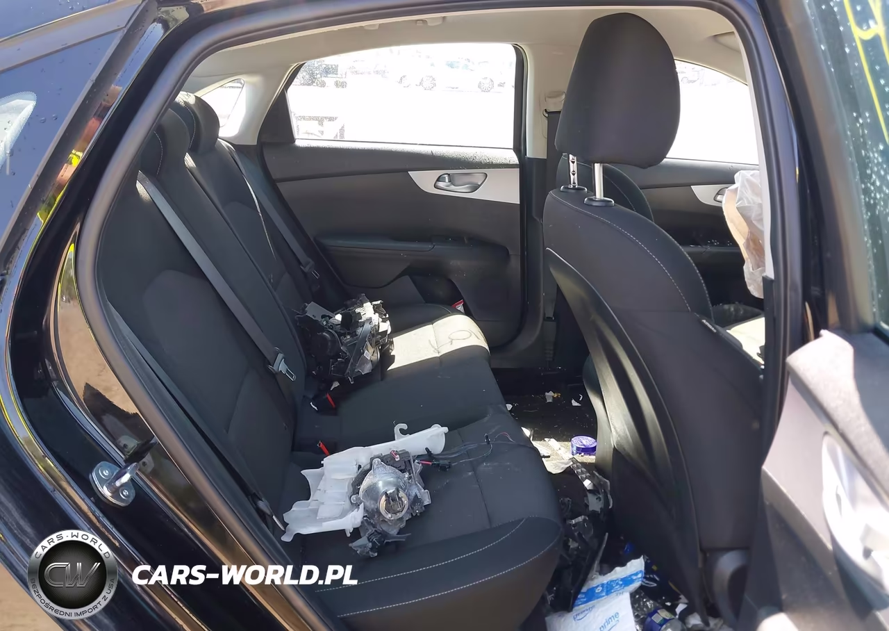 2024 Kia Forte Lxs VIN:3KPF24AD9RE762194 - 8