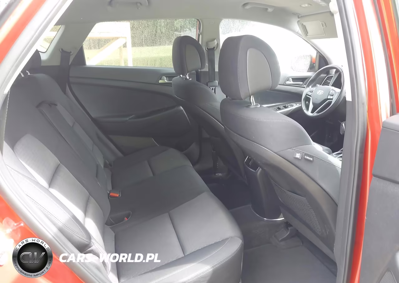 2017 Hyundai Tucson Sport VIN:KM8J3CA22HU398860 - 8