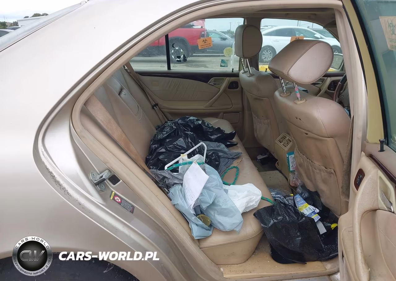 2001 Mercedes-Benz E 320 VIN:WDBJF65J11B268521 - 8