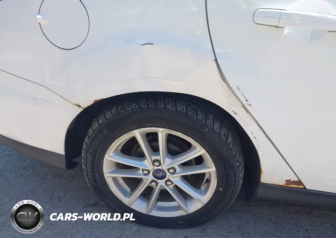 2015 Ford Focus Se VIN:1FADP3F25FL258728 - 12
