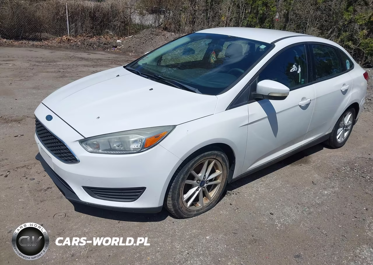 2015 Ford Focus Se VIN:1FADP3F25FL258728 - 2