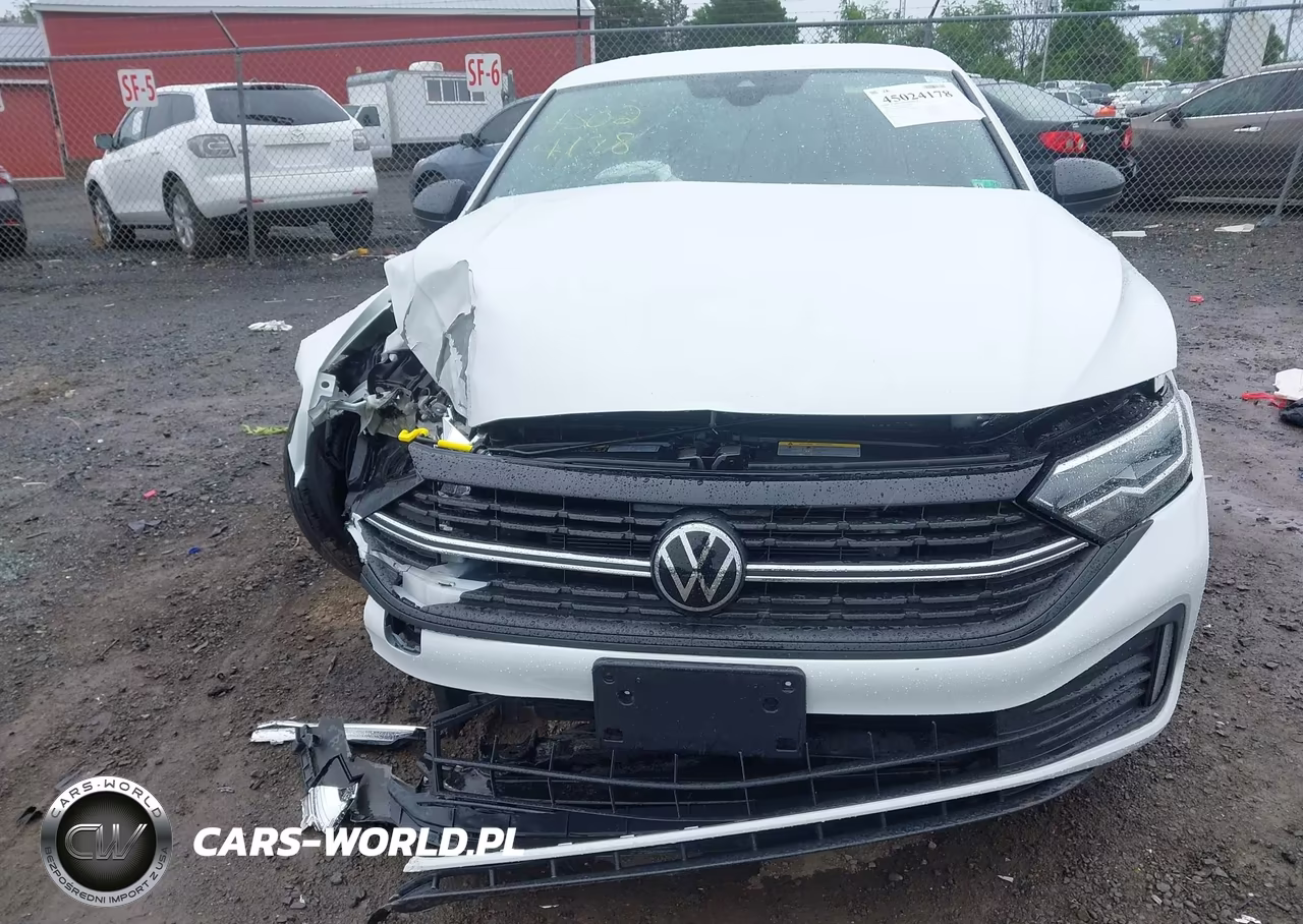 2024 Volkswagen Jetta 1.5T Sport VIN:3VWBM7BU1RM047986 - 19