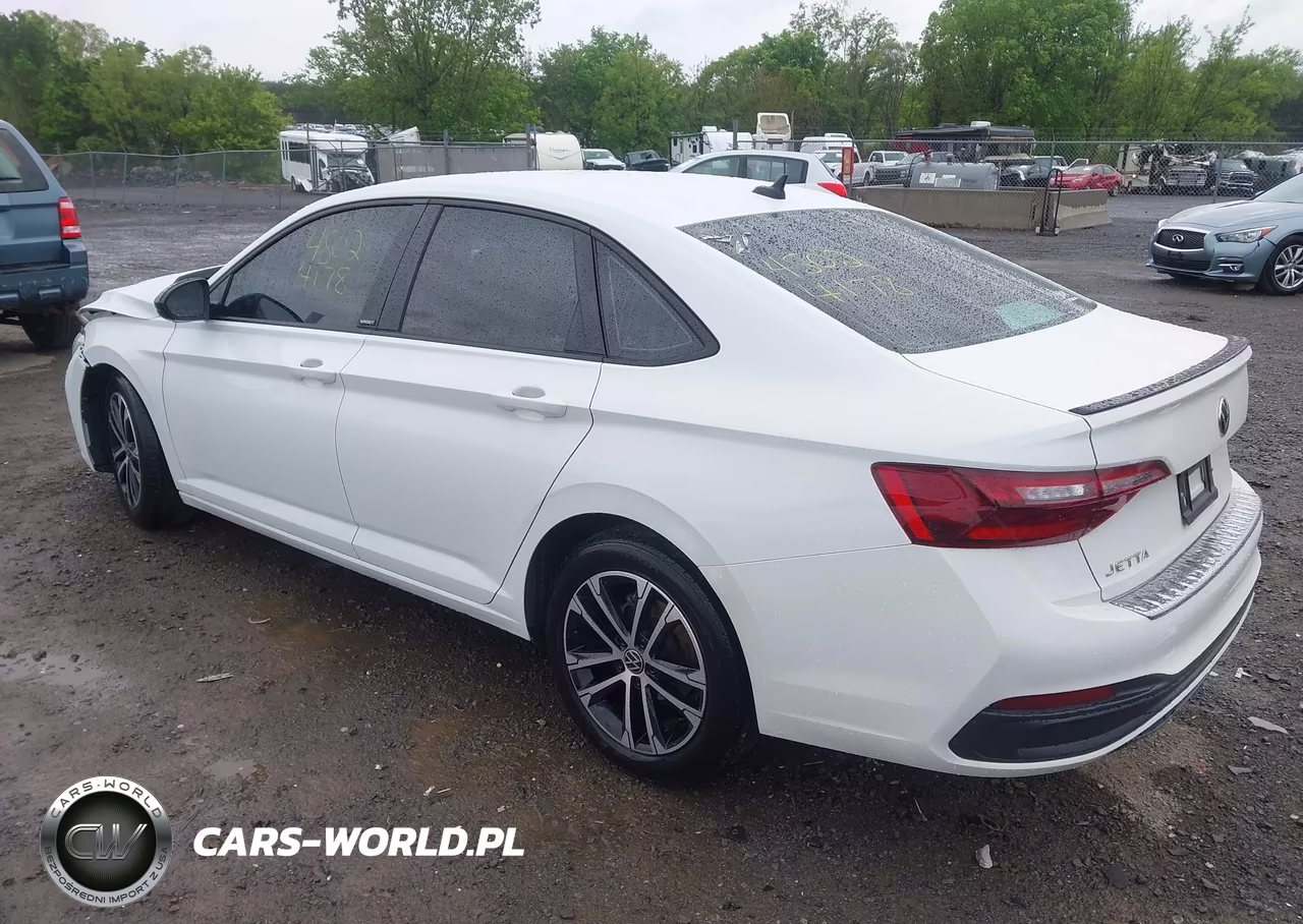 2024 Volkswagen Jetta 1.5T Sport VIN:3VWBM7BU1RM047986 - 3