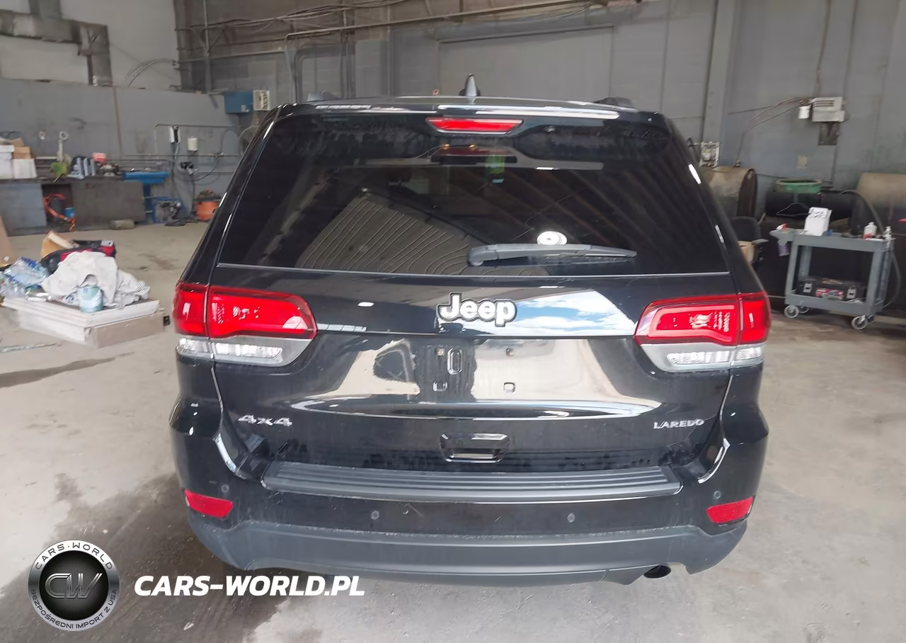 2020 Jeep Grand Cherokee Laredo E 4X4 VIN:1C4RJFAG0LC193837 - 20