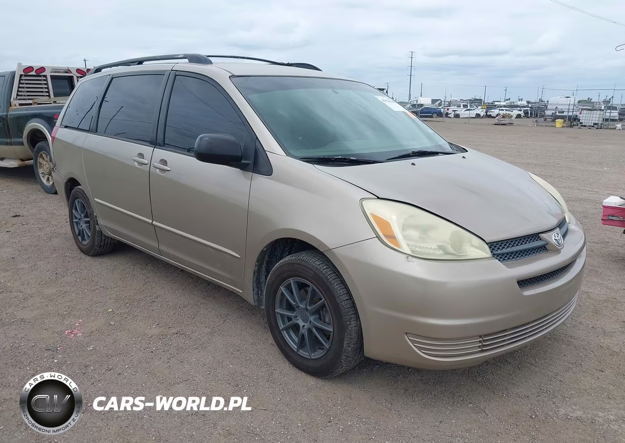 2004 Toyota Sienna Le