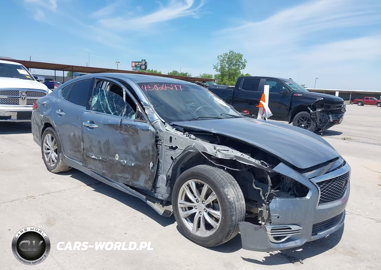 2018 Infiniti Q70 3.7 Luxe