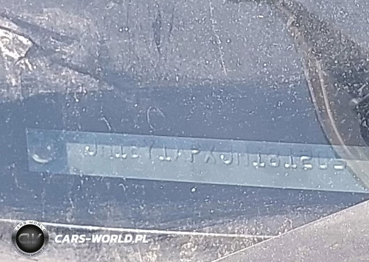 2018 Infiniti Q70 3.7 Luxe VIN:JN1BY1APXJM181205 - 17