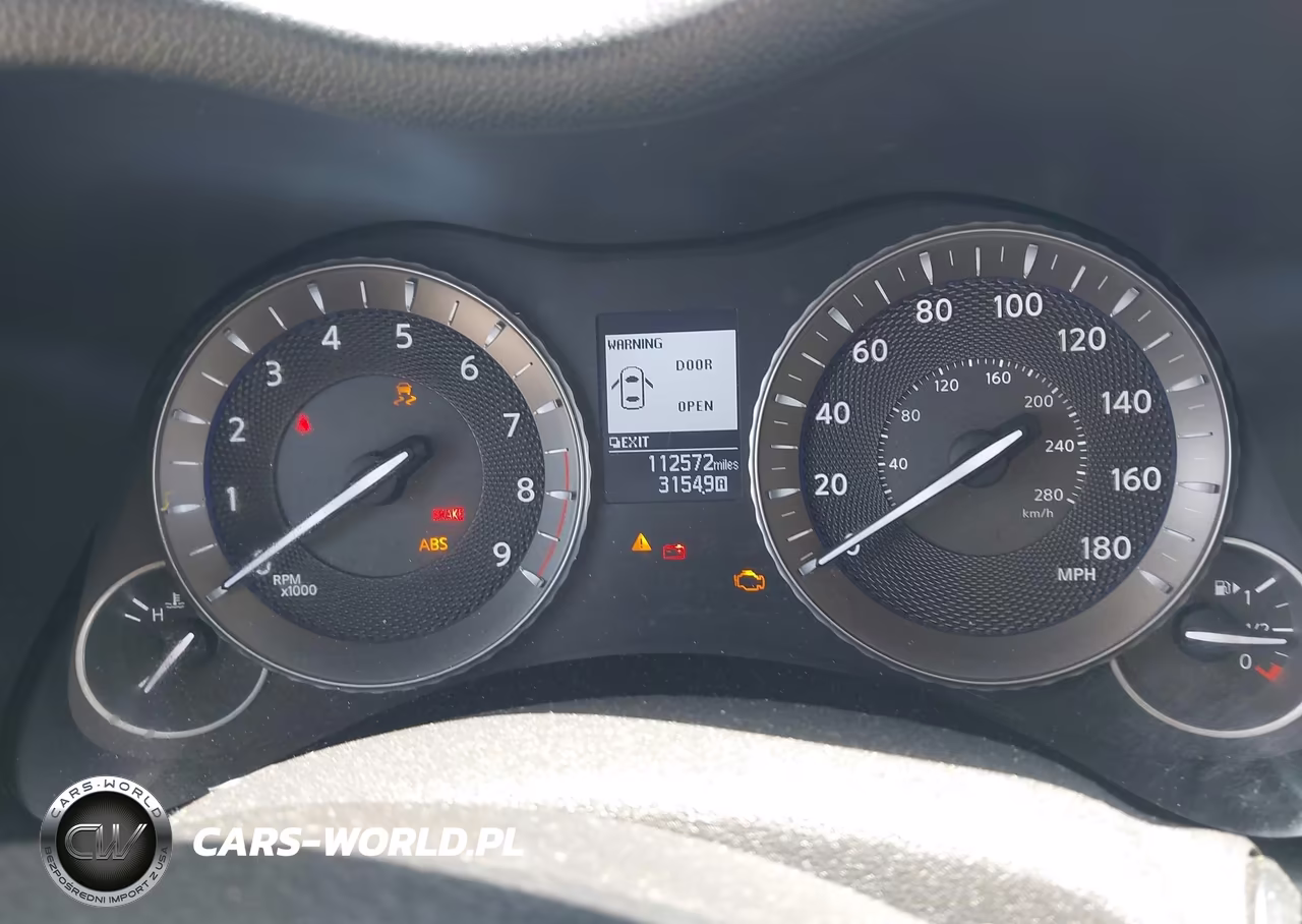 2018 Infiniti Q70 3.7 Luxe VIN:JN1BY1APXJM181205 - 7