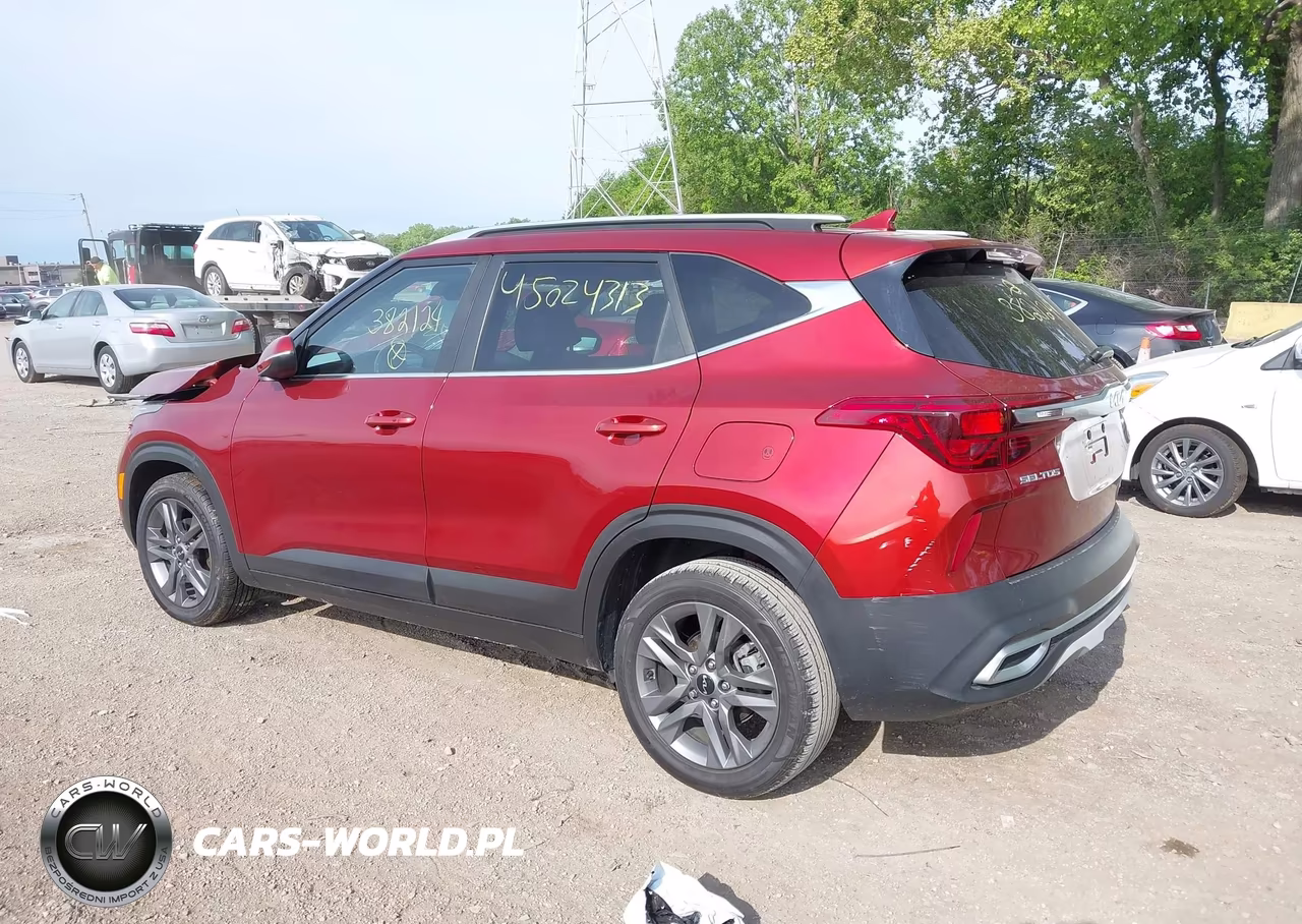 2023 Kia Seltos S VIN:KNDEU2AA9P7382124 - 3