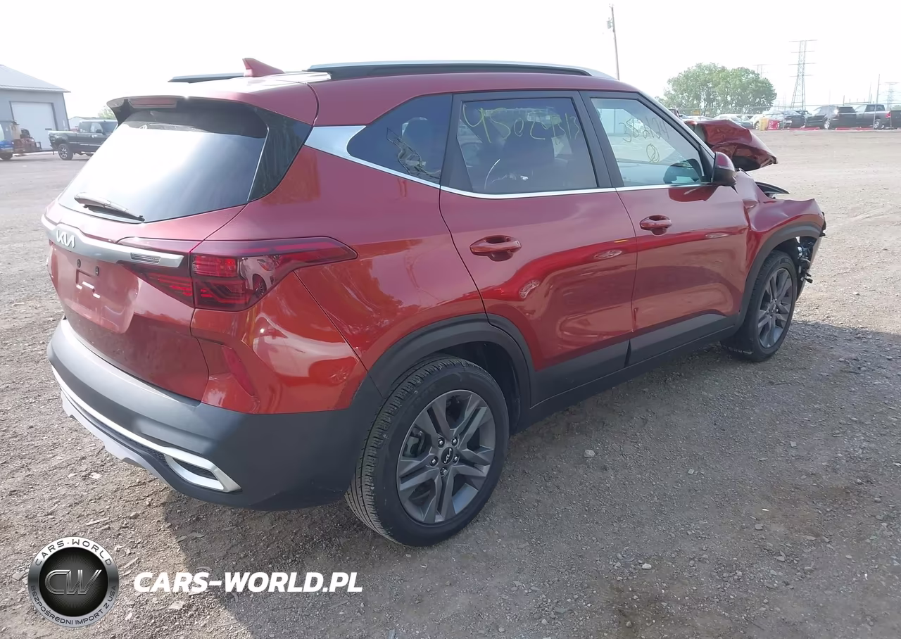 2023 Kia Seltos S VIN:KNDEU2AA9P7382124 - 4