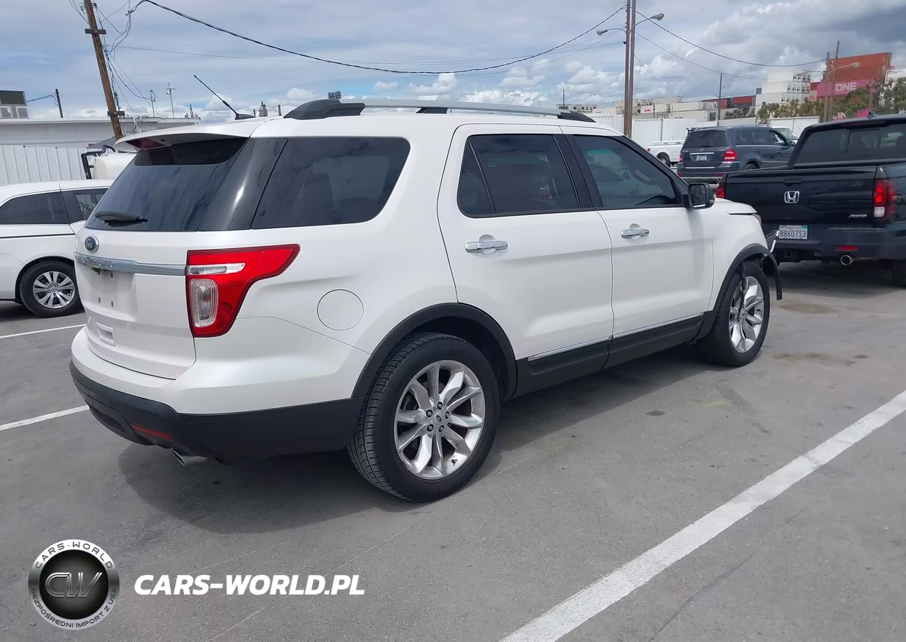 2013 Ford Explorer Xlt VIN:1FM5K7D88DGA93495 - 4