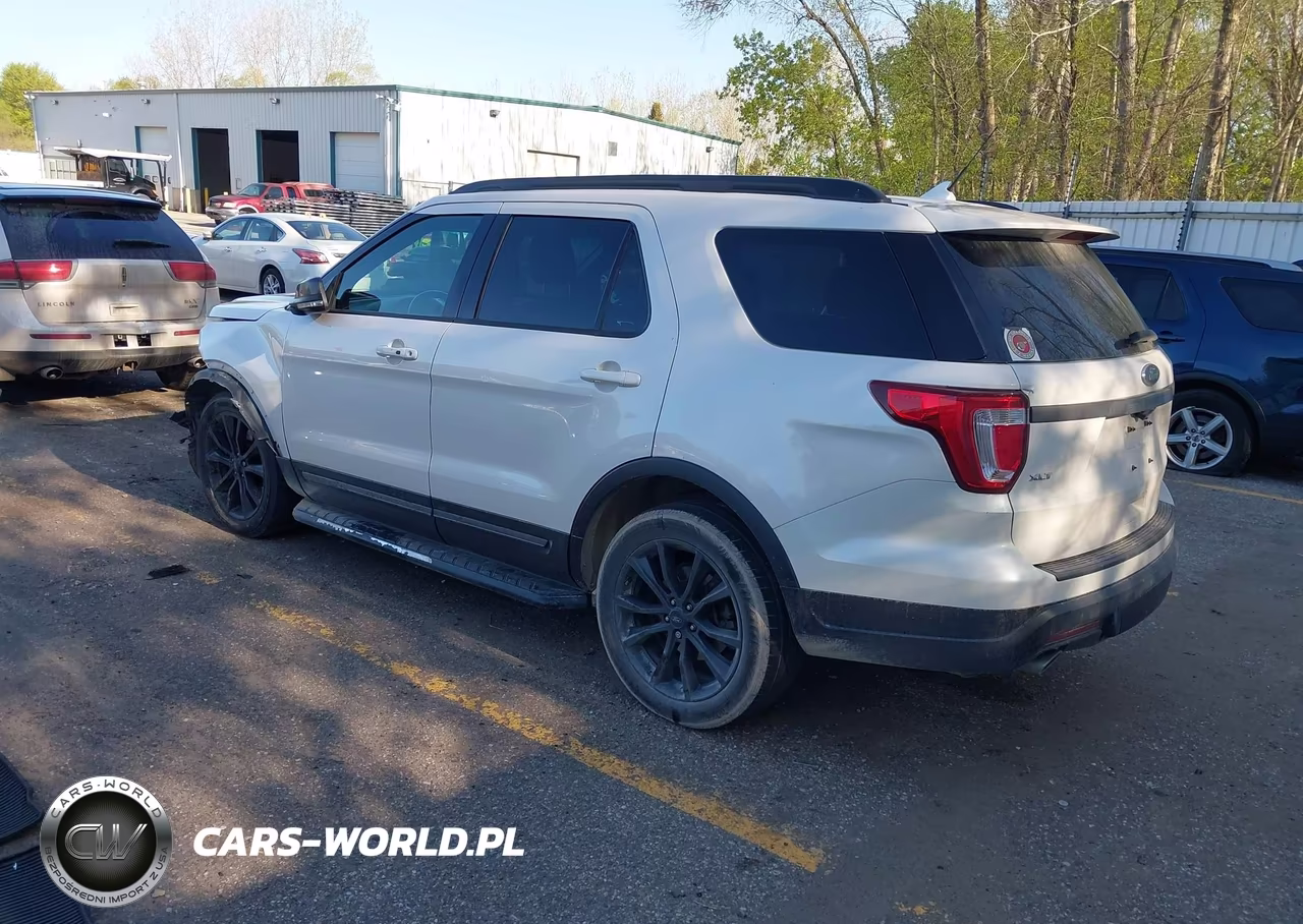 2018 Ford Explorer Xlt VIN:1FM5K8D85JGA53957 - 3