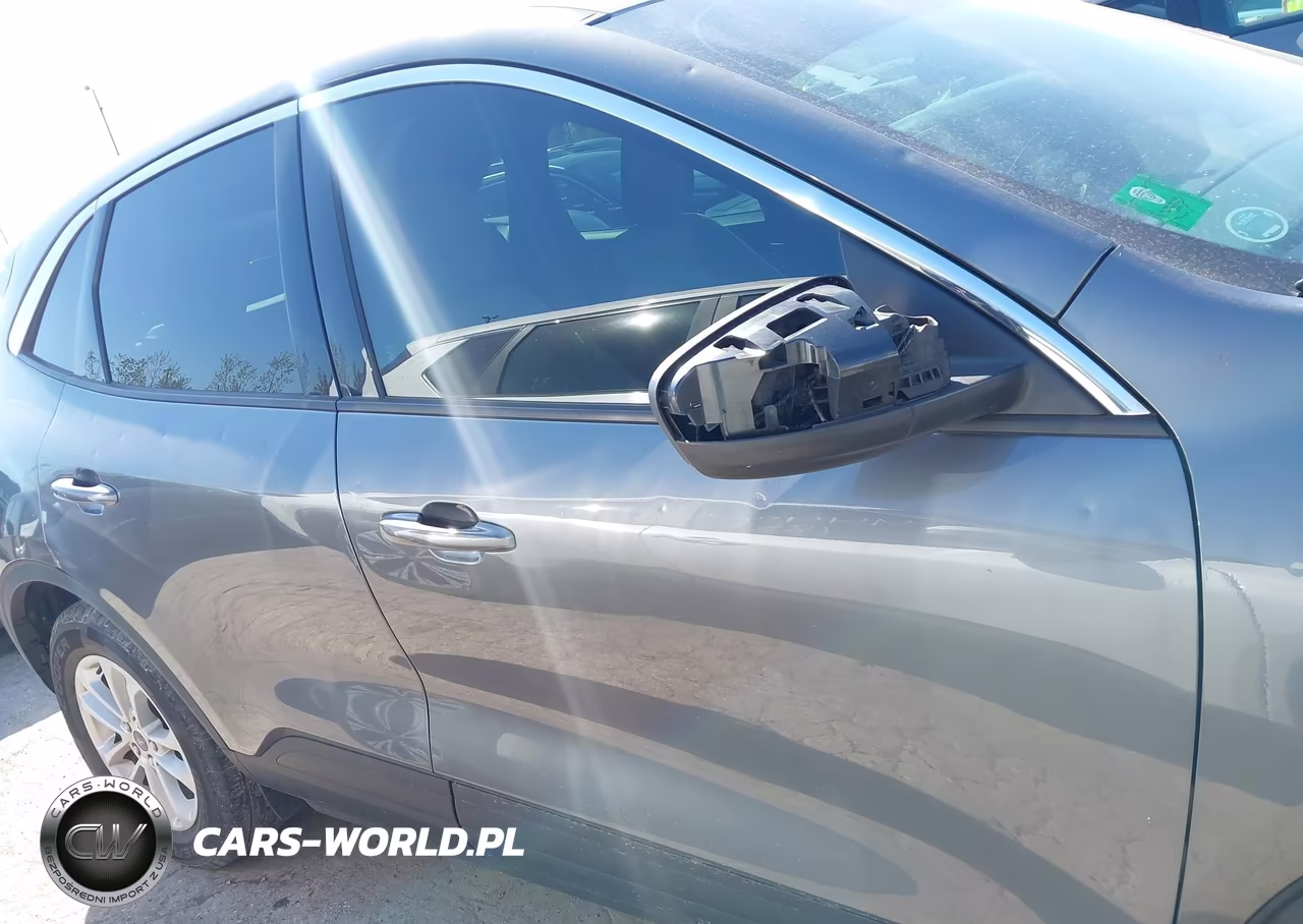 2021 Ford Escape VIN:1FMCU0G62MUA00877 - 13