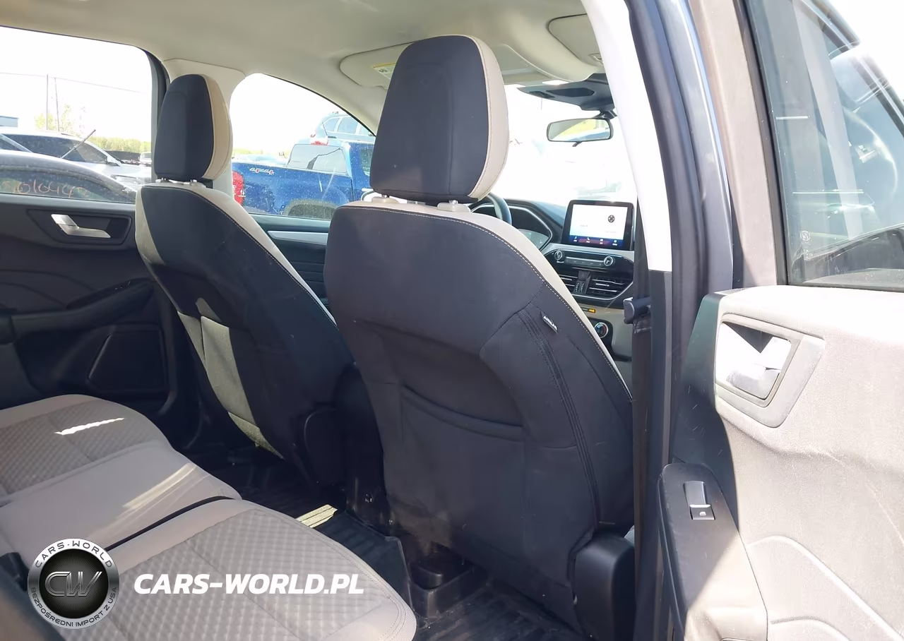 2021 Ford Escape VIN:1FMCU0G62MUA00877 - 8