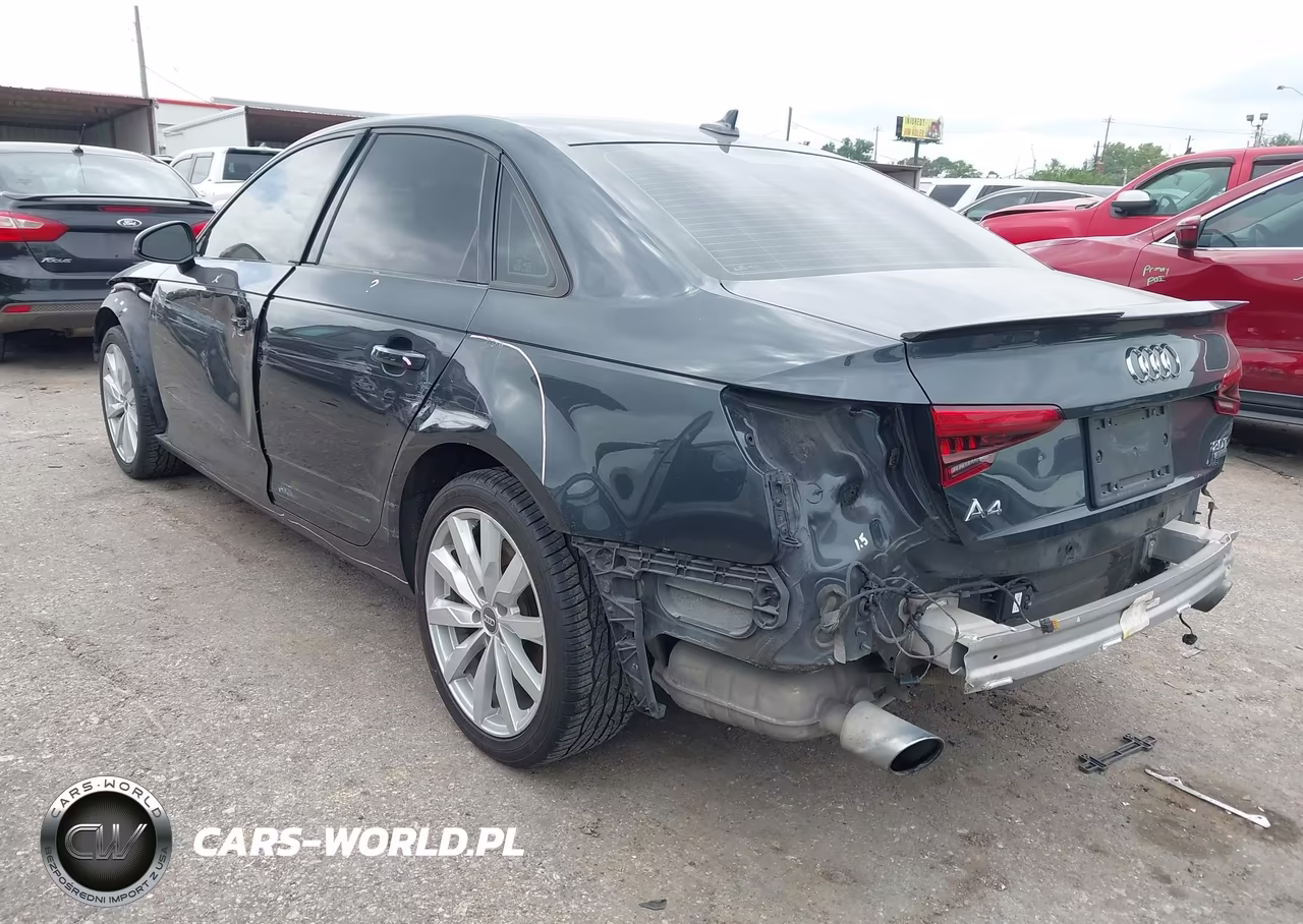 2017 Audi A4 2.0T Premium VIN:WAUANAF42HN025516 - 6
