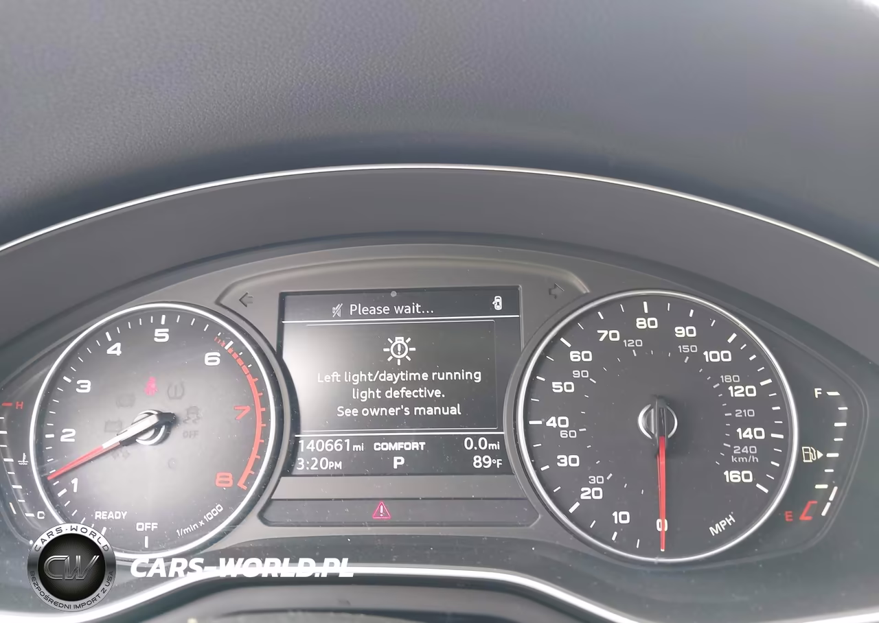 2017 Audi A4 2.0T Premium VIN:WAUANAF42HN025516 - 7