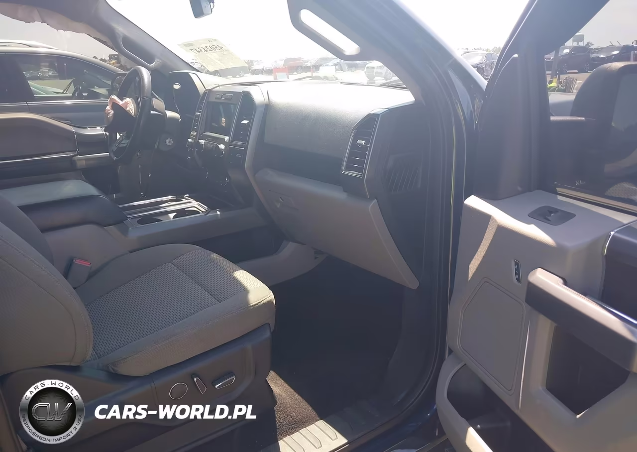 2017 Ford F-150 Xlt VIN:1FTEW1CF3HFB98351 - 5