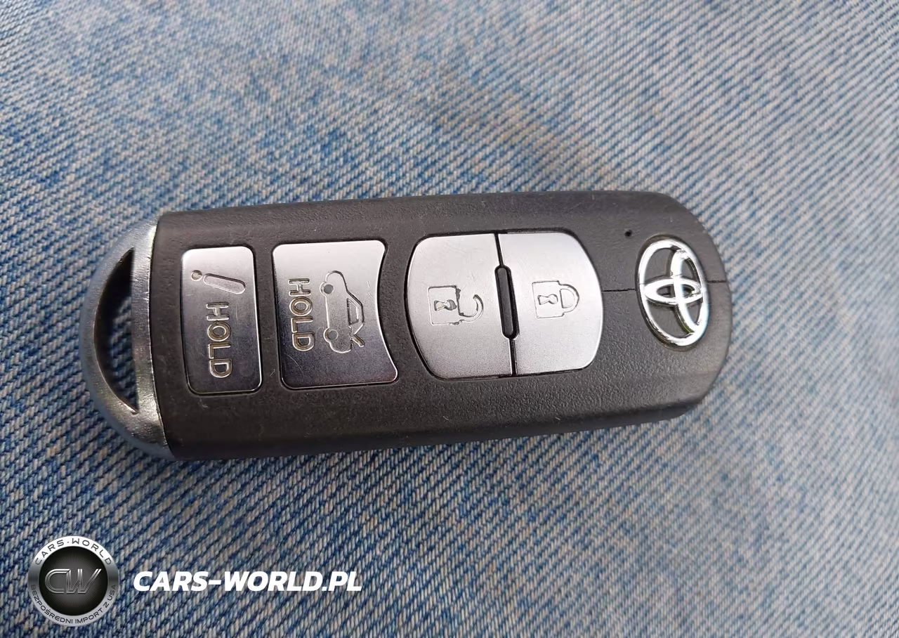 2017 Toyota Yaris Ia VIN:3MYDLBYV9HY192946 - 11