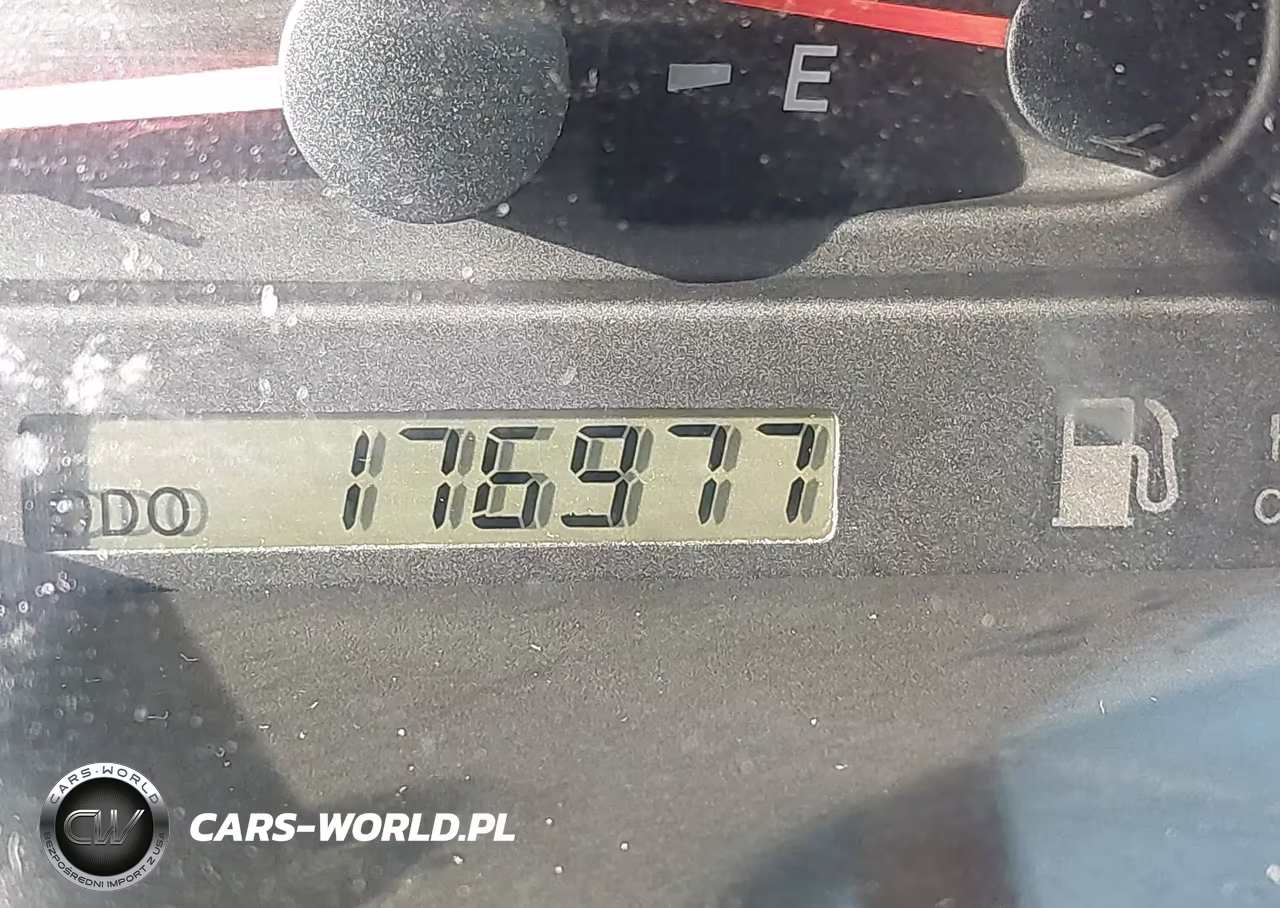 2004 Toyota Camry Le V6 VIN:4T1BF30K14U571467 - 7