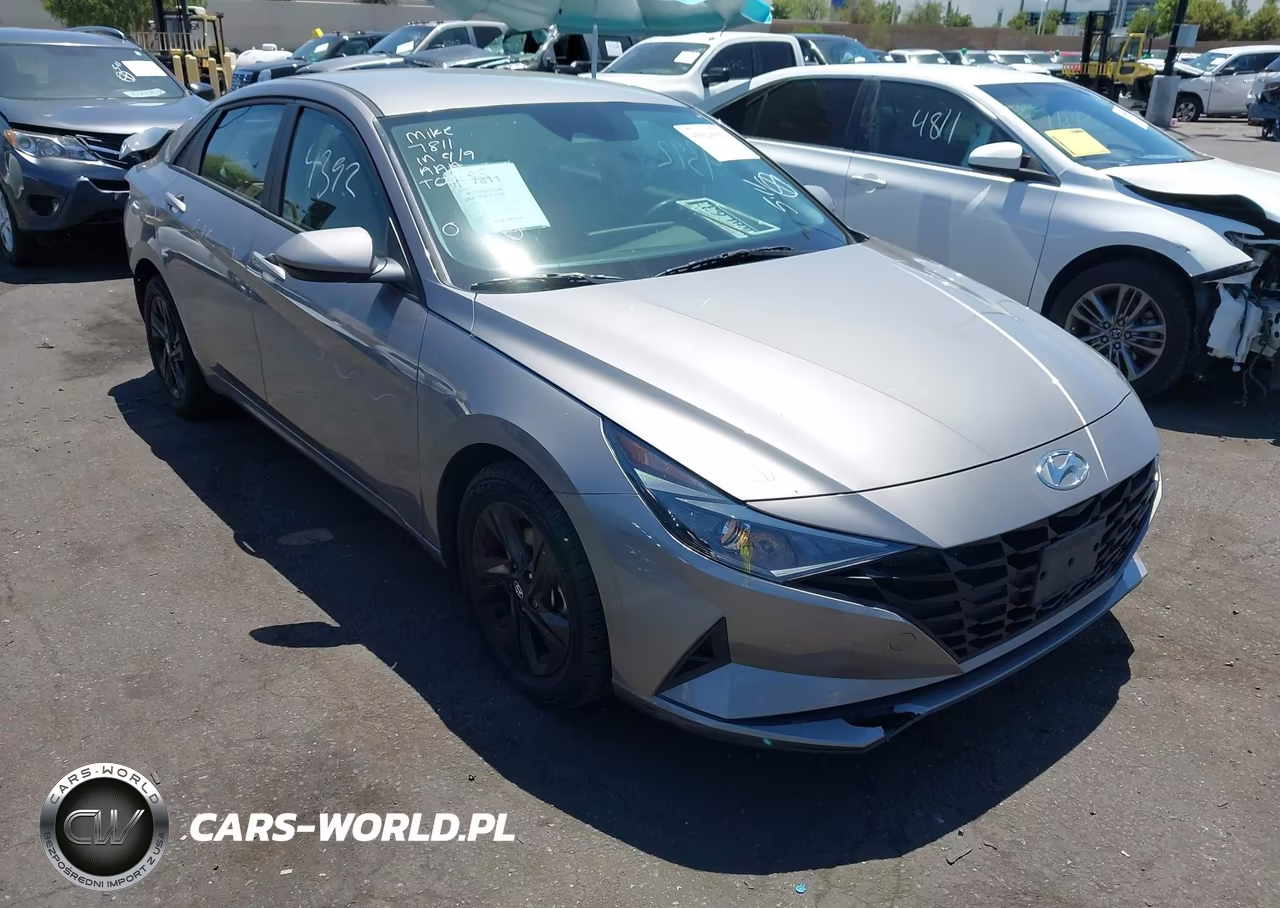 2022 Hyundai Elantra Sel