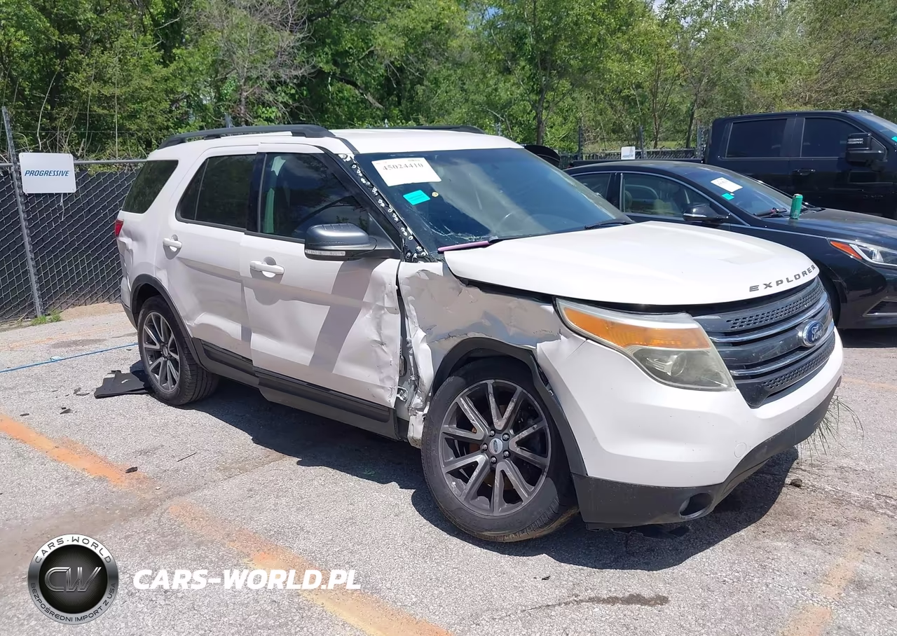 2015 Ford Explorer Xlt – zdjęcie 1 z 18