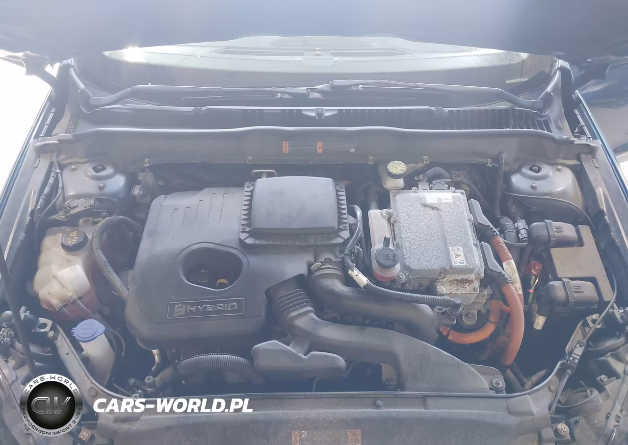 2018 Ford Fusion Hybrid S VIN:3FA6P0UU1JR243469 - 10