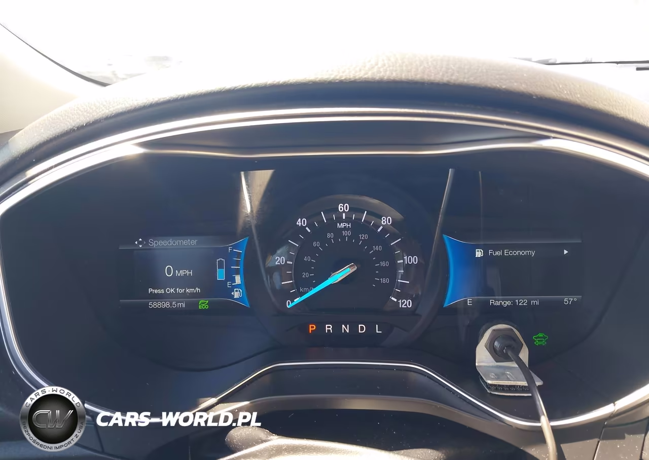 2018 Ford Fusion Hybrid S VIN:3FA6P0UU1JR243469 - 7
