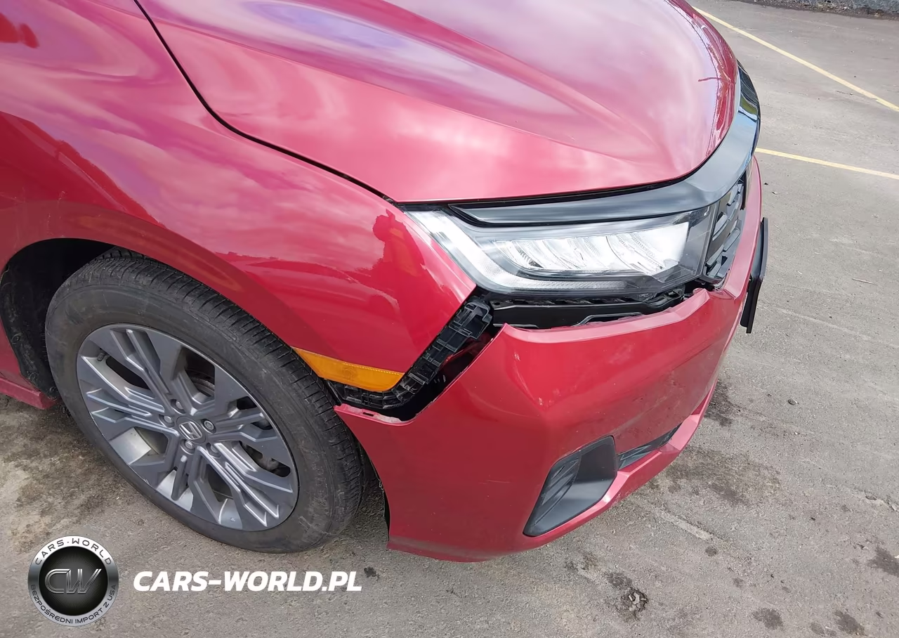 2025 Honda Odyssey Touring VIN:5FNRL6H87SB011433 - 17