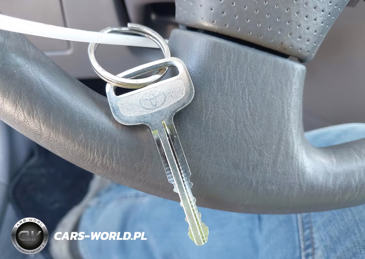 2004 Toyota Corolla Le VIN:2T1BR32E94C218510 - 11